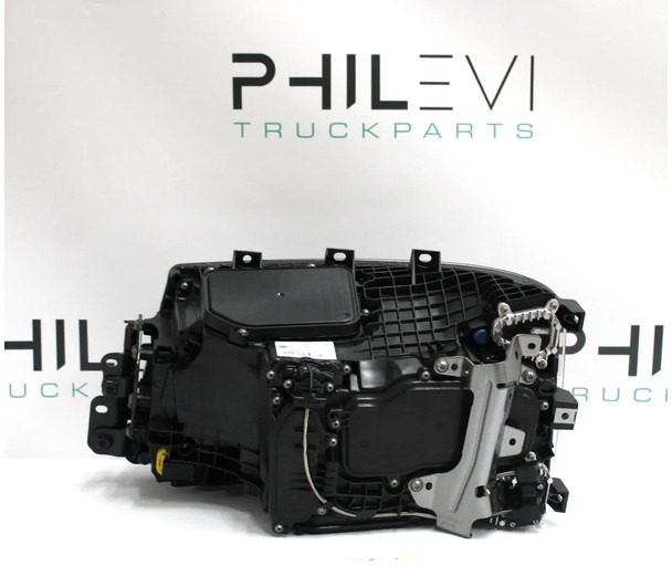 Scania NGS Koplamp Rechts 2674391 | 3148186 Nieuw - Передняя фара для Грузовиков: фото 2 Scania NGS Koplamp Rechts 2674391 | 3148186 Nieuw - Передняя фара для Грузовиков: фото 2