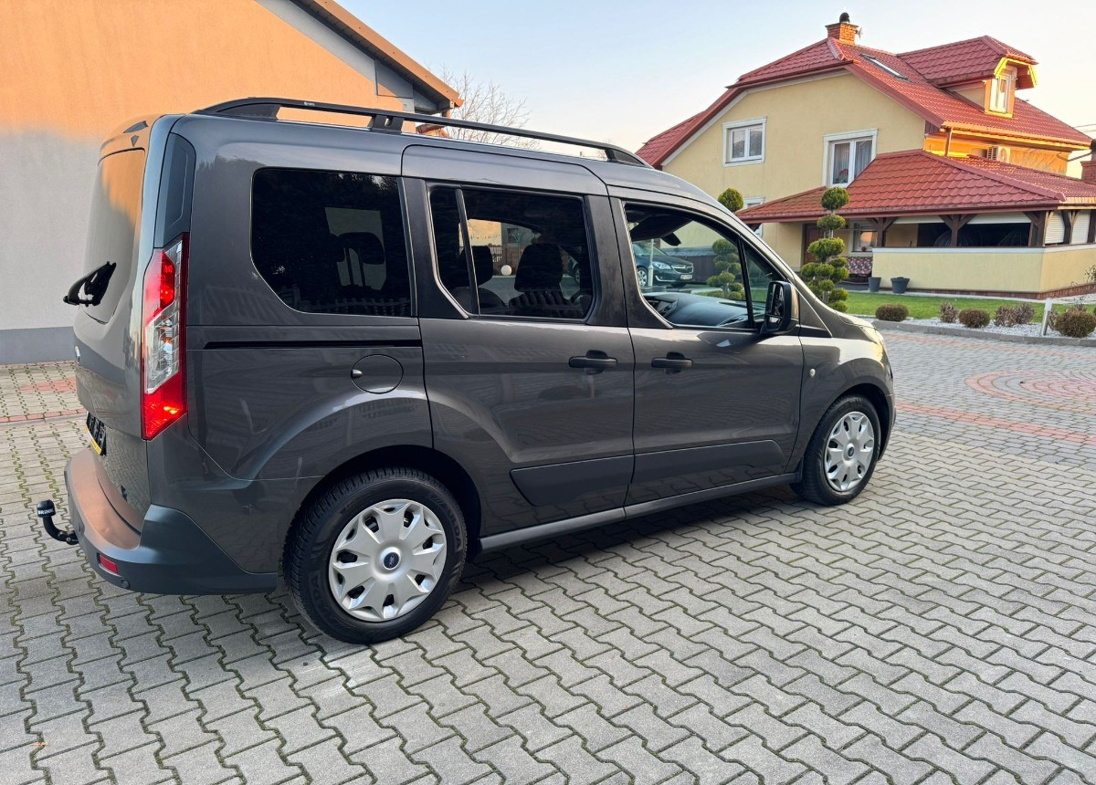 Ford Tourneo Connect Bogato doposażony I Lakier 100 Bezwypadkowy - Микроавтобус, Пассажирский фургон: фото 5 Ford Tourneo Connect Bogato doposażony I Lakier 100 Bezwypadkowy - Микроавтобус, Пассажирский фургон: фото 5