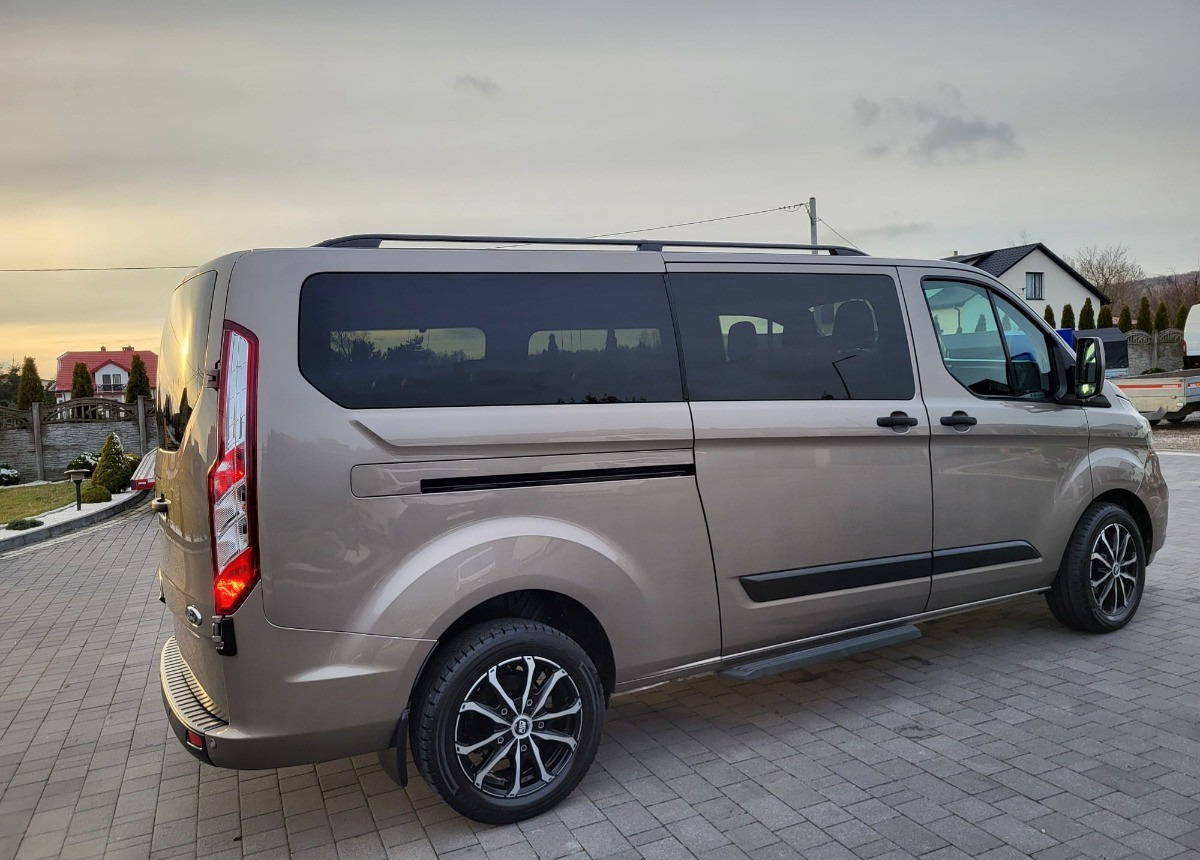 Ford Transit Custom 9-Osobowy Bezwypadkowy Serwisowany Salo Polska L2 H1 - Микроавтобус, Пассажирский фургон: фото 3 Ford Transit Custom 9-Osobowy Bezwypadkowy Serwisowany Salo Polska L2 H1 - Микроавтобус, Пассажирский фургон: фото 3
