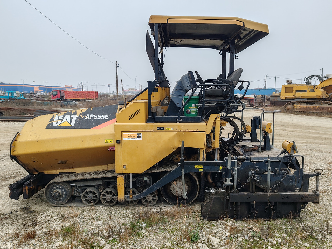Caterpillar AP555E - Гудронатор: фото 4 Caterpillar AP555E - Гудронатор: фото 4