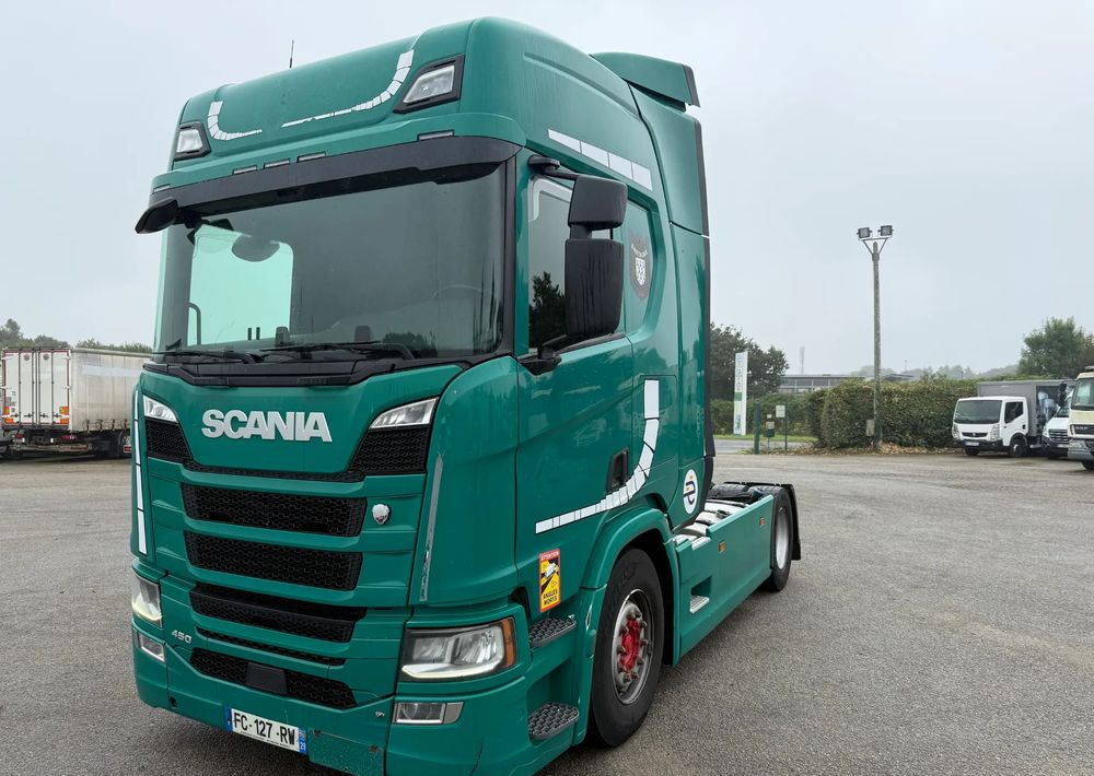 Scania R450 - Тягач: фото 1 Scania R450 - Тягач: фото 1