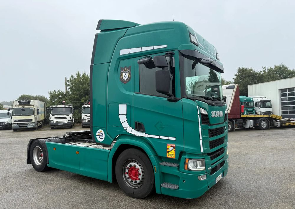 Тягач Scania R450: фото 6 Тягач Scania R450: фото 6