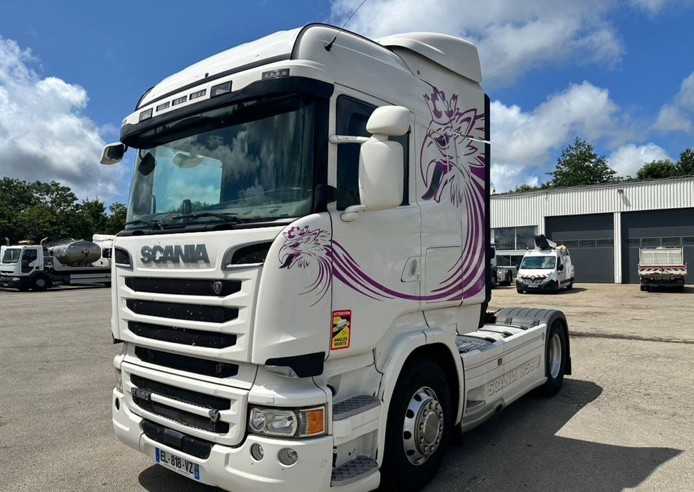 Тягач Scania R580: фото 1