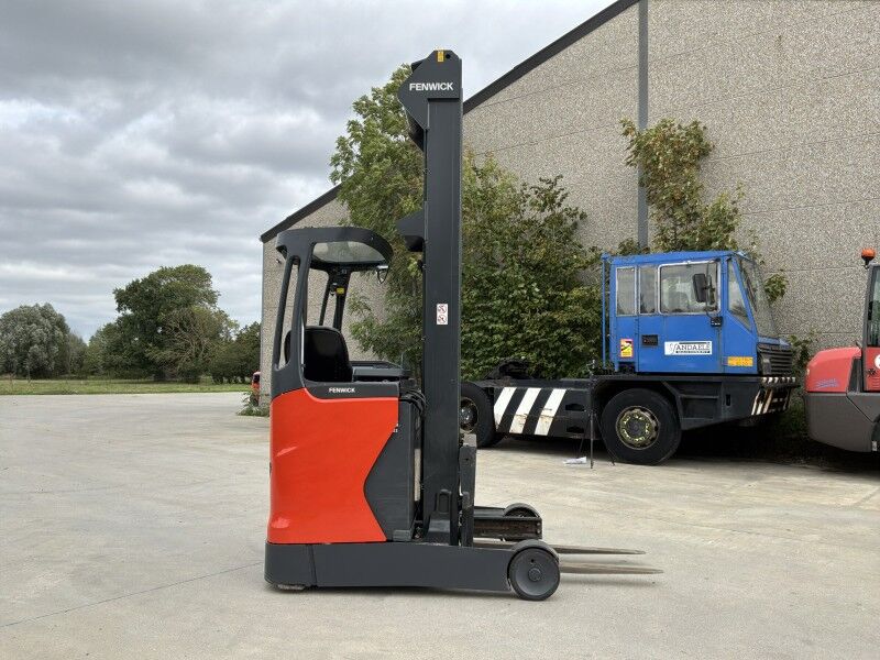 Linde R14 - Электропогрузчик: фото 4 Linde R14 - Электропогрузчик: фото 4