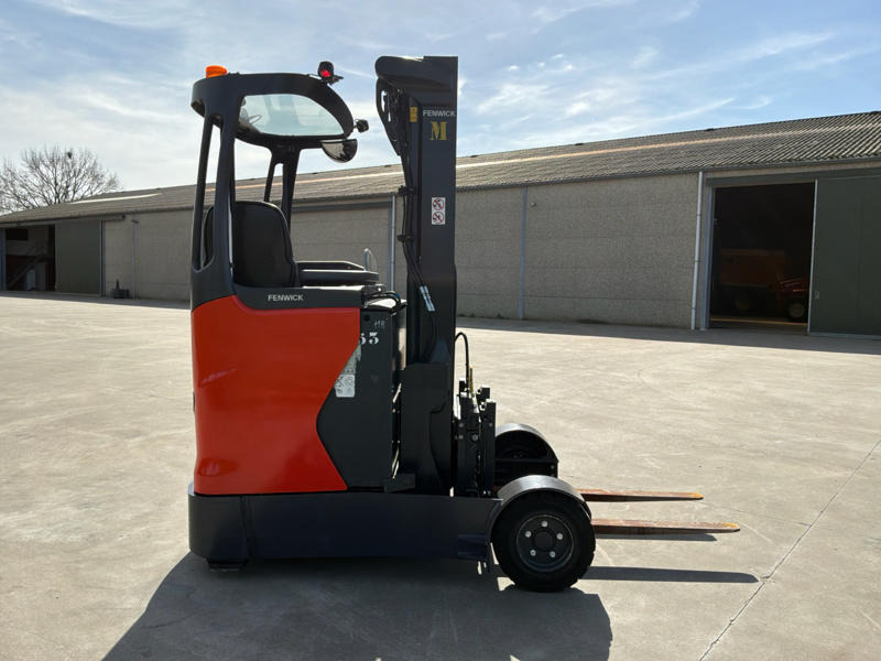 Linde R14G - Электропогрузчик: фото 4 Linde R14G - Электропогрузчик: фото 4