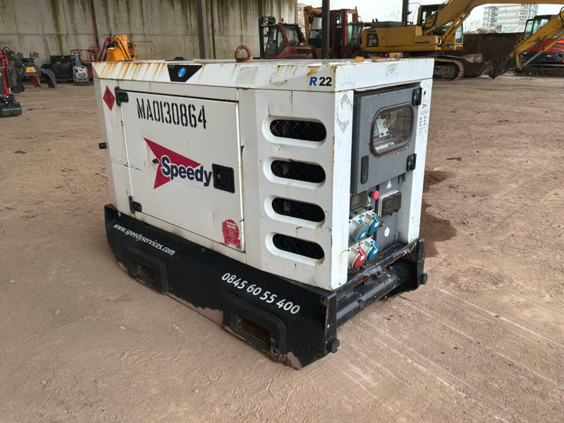 SDMO R22 C3 - Электрогенератор: фото 3 SDMO R22 C3 - Электрогенератор: фото 3