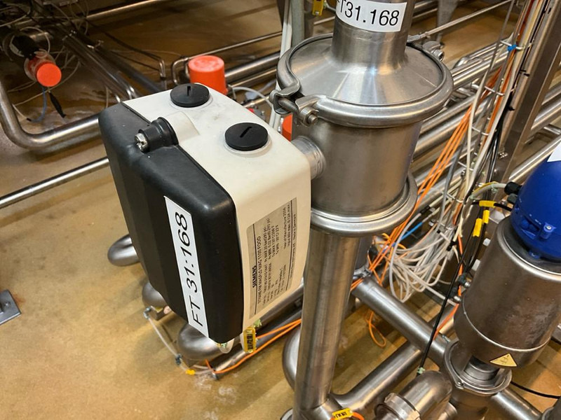 SIMENS Sitrans F M Magflo Mag5000 - Пищевое оборудование: фото 5 SIMENS Sitrans F M Magflo Mag5000 - Пищевое оборудование: фото 5