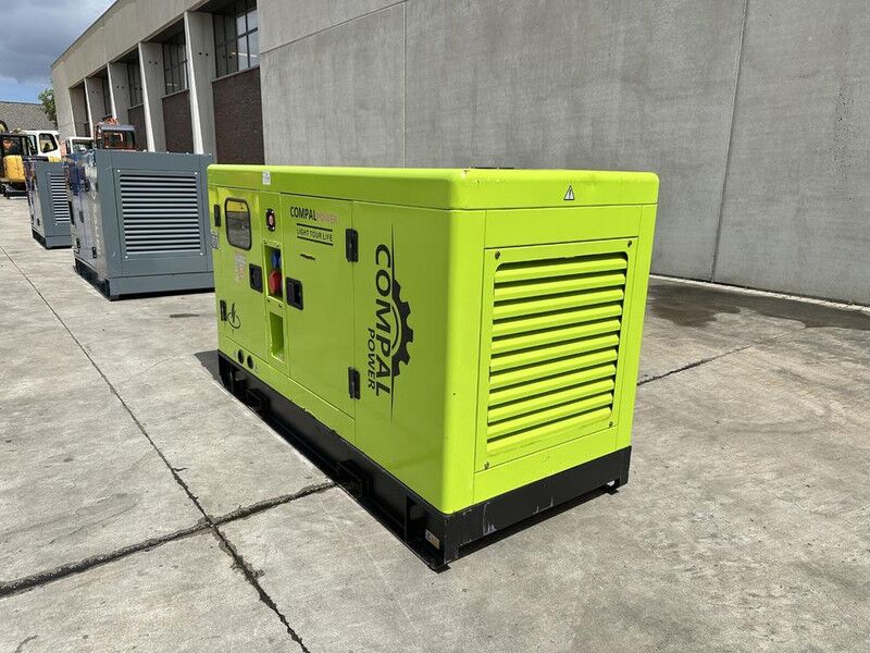 Compal power VG-R30 - Электрогенератор: фото 1 Compal power VG-R30 - Электрогенератор: фото 1