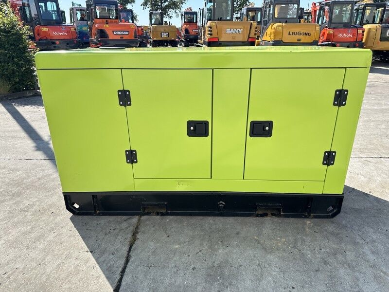Compal power VG-R30 - Электрогенератор: фото 3 Compal power VG-R30 - Электрогенератор: фото 3