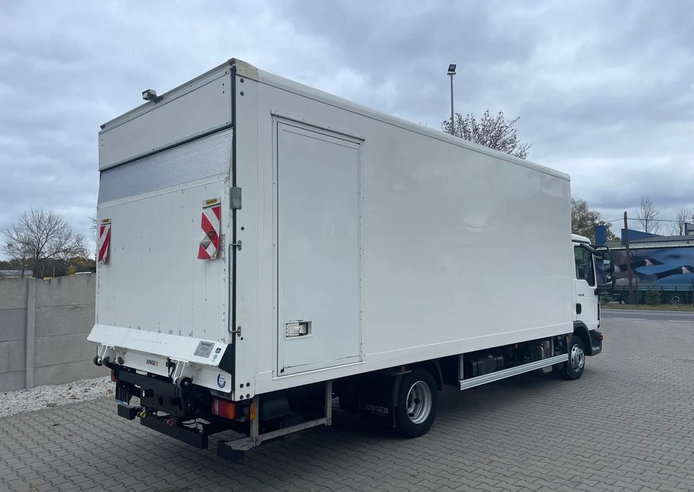 MAN TGL 8.190 KONTENER 16 PALET! - Грузовик с закрытым кузовом: фото 5 MAN TGL 8.190 KONTENER 16 PALET! - Грузовик с закрытым кузовом: фото 5