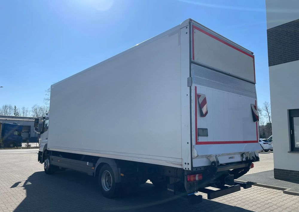 Mercedes-Benz ATEGO 1223 - Грузовик с закрытым кузовом: фото 4 Mercedes-Benz ATEGO 1223 - Грузовик с закрытым кузовом: фото 4