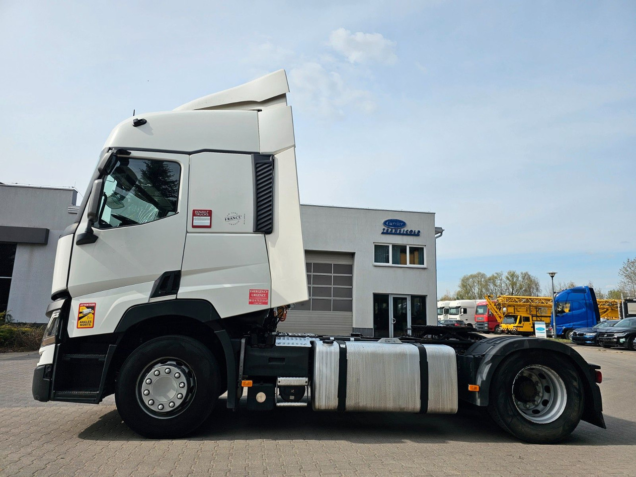Renault T 480 T480 13 Liter COMFORT CAB Fahrbereitet! - Тягач: фото 3 Renault T 480 T480 13 Liter COMFORT CAB Fahrbereitet! - Тягач: фото 3
