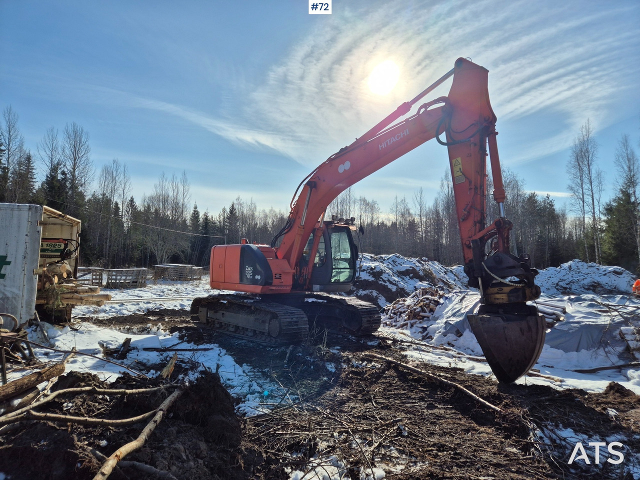 2005 Hitachi Zaxis 225USR LC - Гусеничный экскаватор: фото 3 2005 Hitachi Zaxis 225USR LC - Гусеничный экскаватор: фото 3