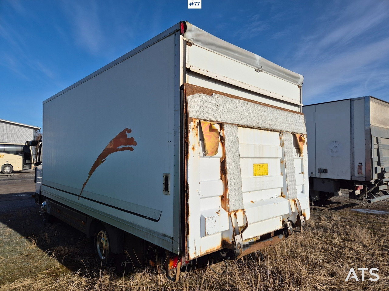Грузовик с закрытым кузовом Mercedes-Benz Atego: фото 7