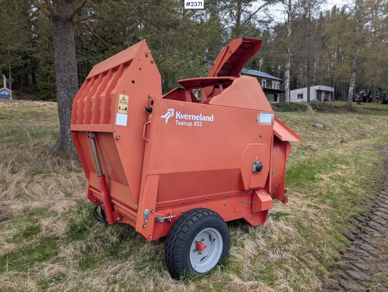 Техника для сенозаготовки Bale cutter / Feed shredder Kverneland Taarup 853: фото 6