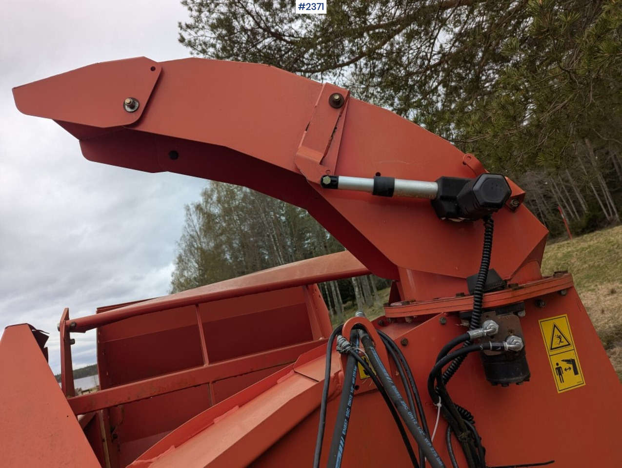 Техника для сенозаготовки Bale cutter / Feed shredder Kverneland Taarup 853: фото 20