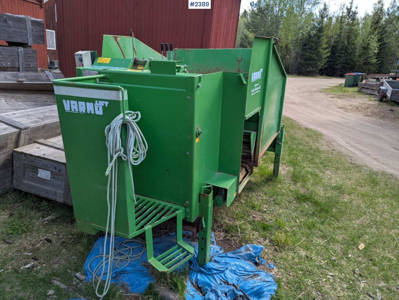 Bale shredder / Bale cutter Varmo Lift PPNL - Техника для сенозаготовки: фото 5 Bale shredder / Bale cutter Varmo Lift PPNL - Техника для сенозаготовки: фото 5