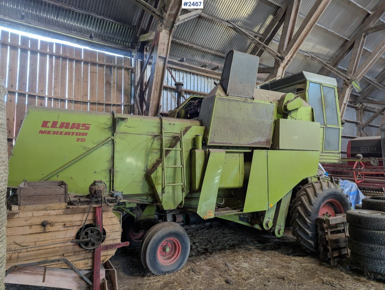 Combine Harvester - Claas Mercator 75 - Зерноуборочный комбайн: фото 1 Combine Harvester - Claas Mercator 75 - Зерноуборочный комбайн: фото 1