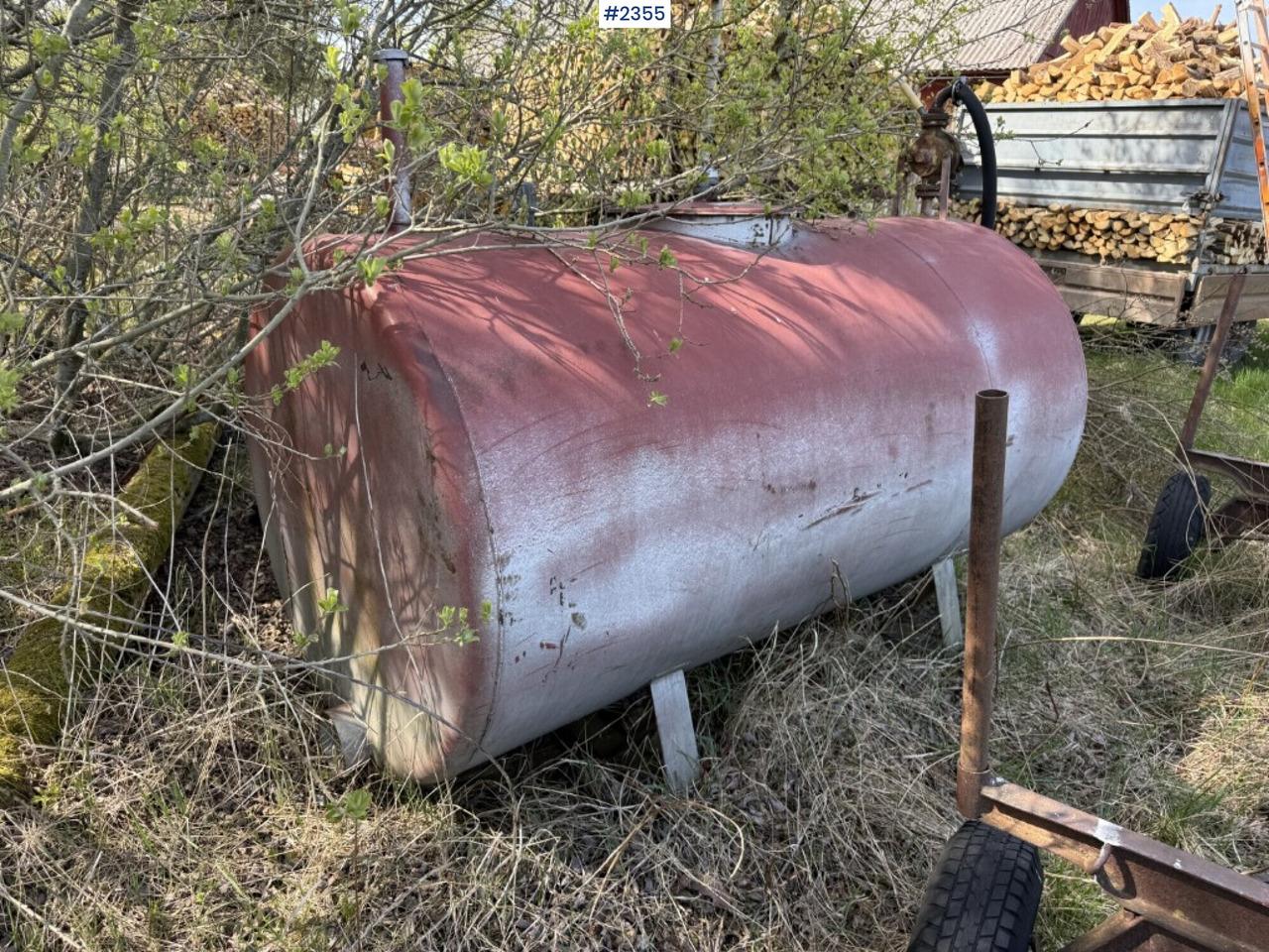 Farmer tank 2000 liters - Резервуар для хранения: фото 2 Farmer tank 2000 liters - Резервуар для хранения: фото 2