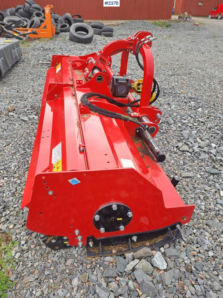 Flail mower KDK300 - Техника для сенозаготовки: фото 3 Flail mower KDK300 - Техника для сенозаготовки: фото 3