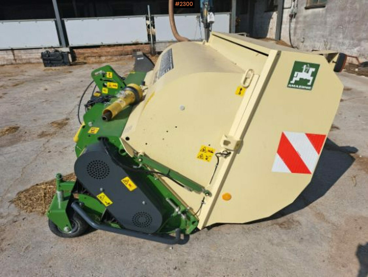 Horsemanure Collector Amazone Horsehopper Smartcut 2100 - Техника для обработки почвы: фото 1 Horsemanure Collector Amazone Horsehopper Smartcut 2100 - Техника для обработки почвы: фото 1