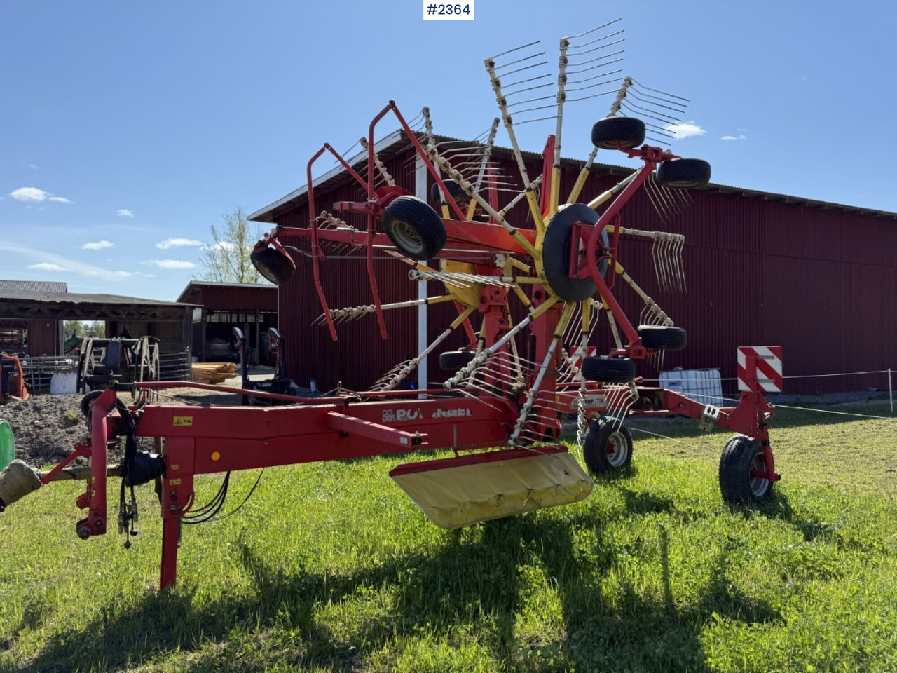 Rotary rake Pöttinger Eurotop 771A - Техника для сенозаготовки: фото 1 Rotary rake Pöttinger Eurotop 771A - Техника для сенозаготовки: фото 1