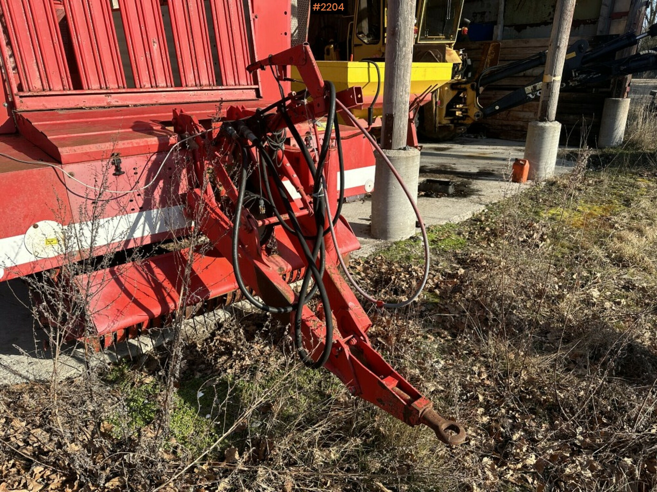 Техника для сенозаготовки Self-loading wagon Pöttinger Ladeprofi 2 103: фото 19