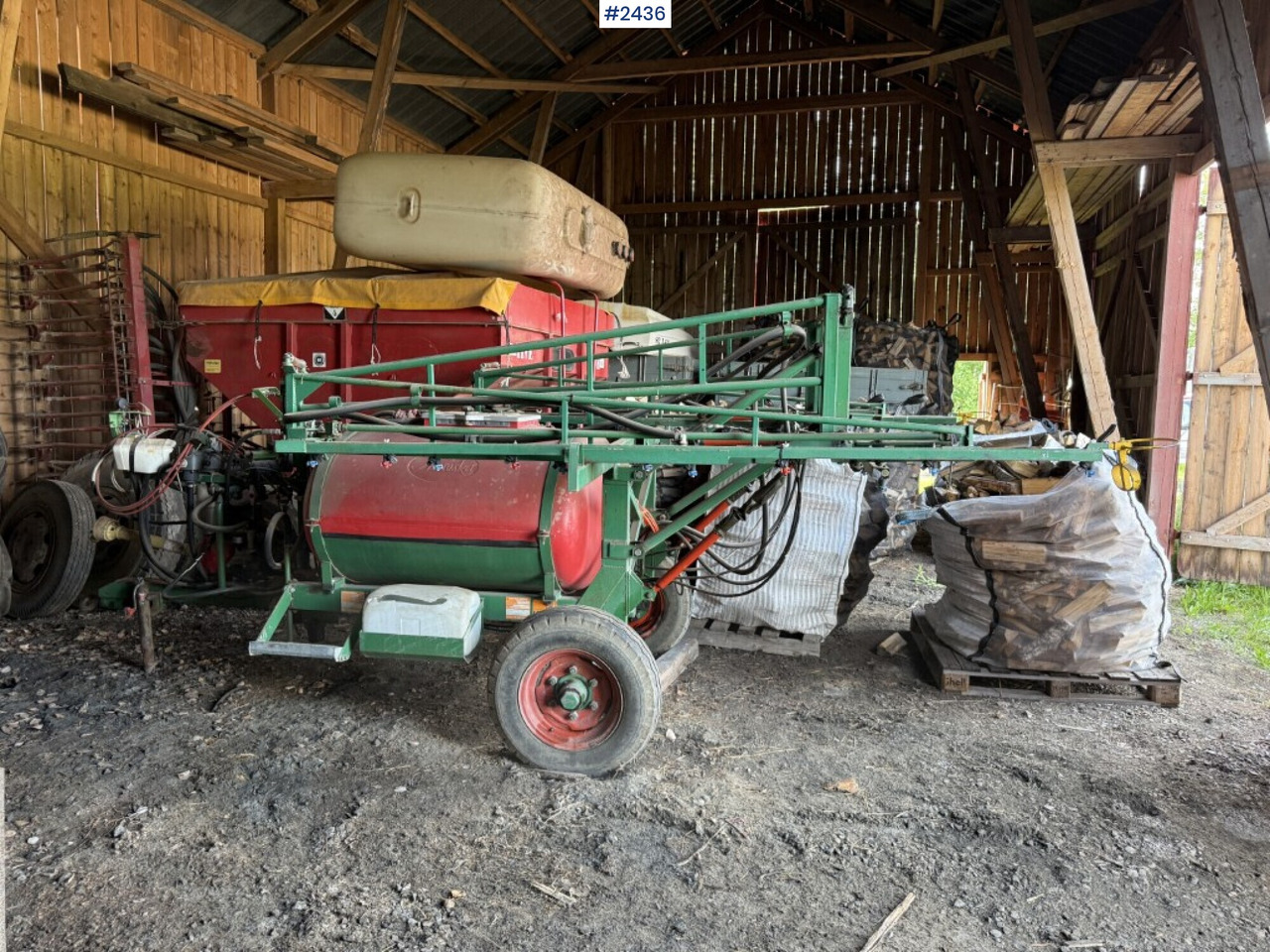 Sprayer Moteska 1000liter 12m boom - Опрыскиватель: фото 1 Sprayer Moteska 1000liter 12m boom - Опрыскиватель: фото 1