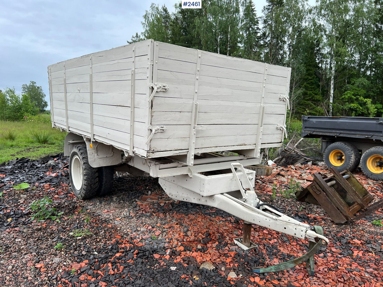 Tractor trailer with tipper - Самосвальный прицеп: фото 1 Tractor trailer with tipper - Самосвальный прицеп: фото 1