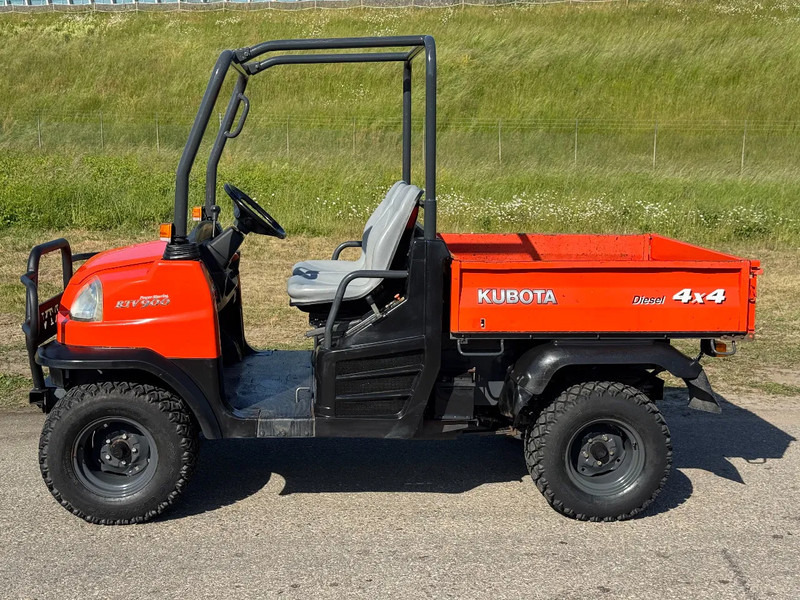 Kubota RTV 900 4X4 - Мотоблок: фото 3 Kubota RTV 900 4X4 - Мотоблок: фото 3