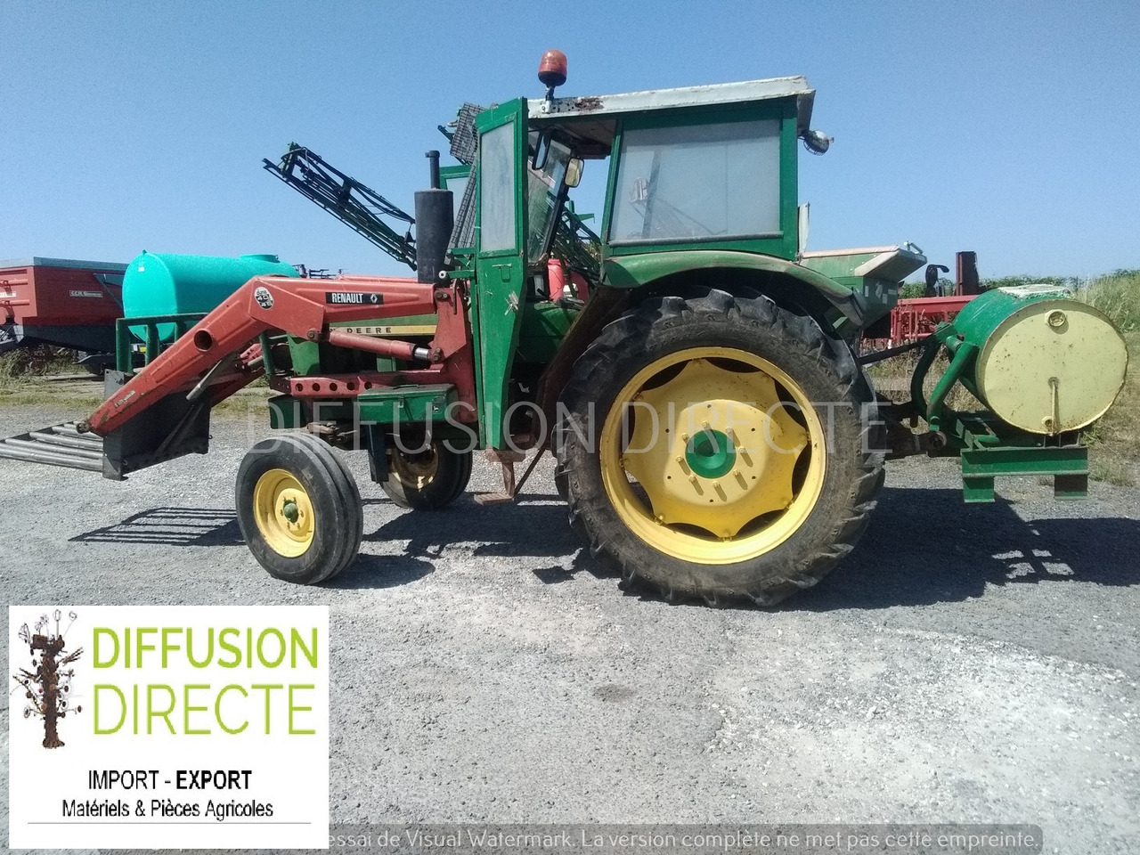 JOHN DEERE TRACTEUR 1120 - Трактор: фото 1 JOHN DEERE TRACTEUR 1120 - Трактор: фото 1