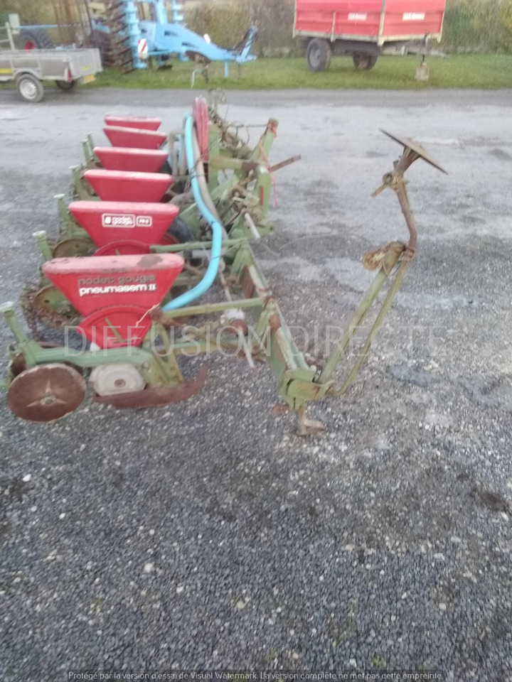 NODET SEMOIR MONOGRAINE PN II - Сеялка точного высева: фото 3 NODET SEMOIR MONOGRAINE PN II - Сеялка точного высева: фото 3