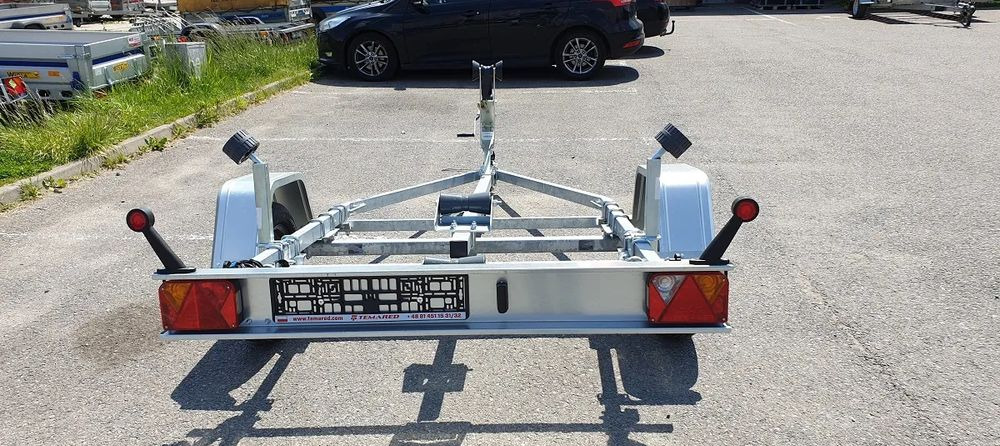 TEMARED B05/055/18 - Лодочный прицеп: фото 3 TEMARED B05/055/18 - Лодочный прицеп: фото 3