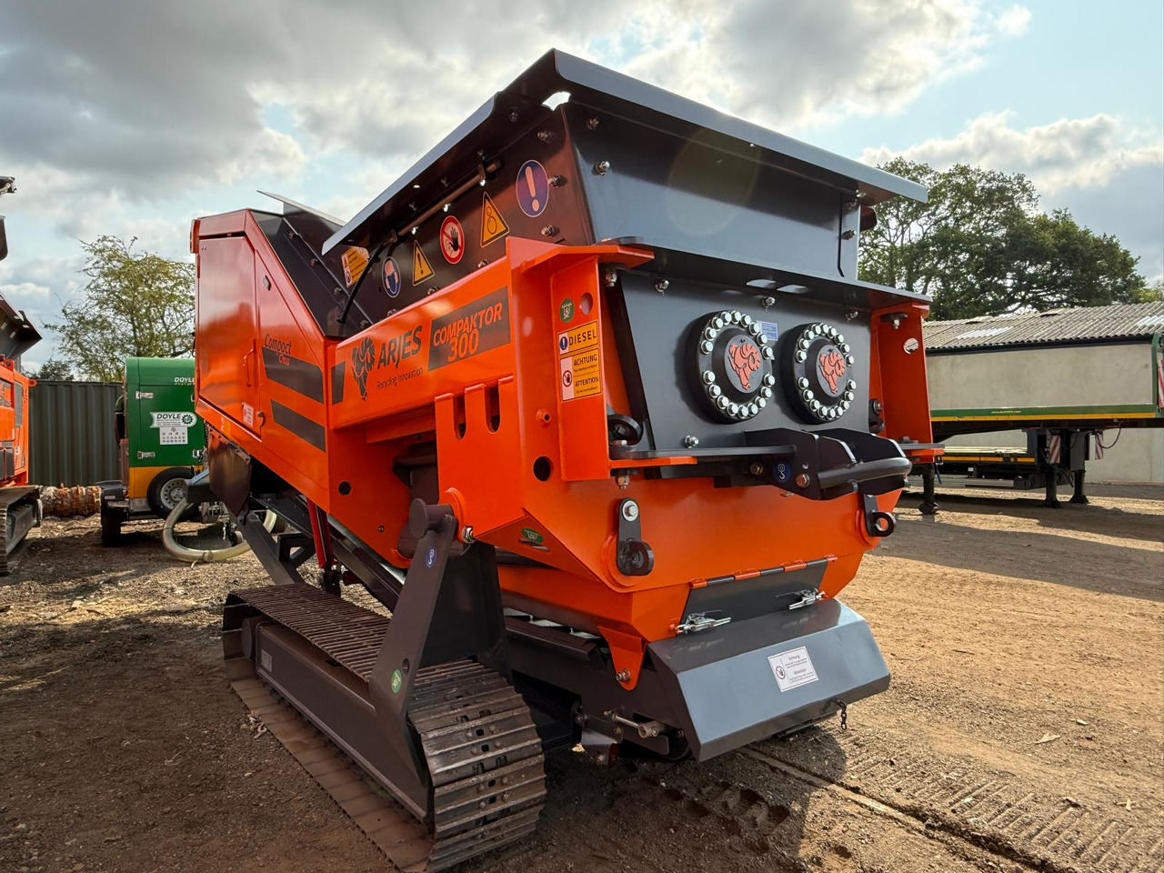 Arjes Compaktor 300 - Шредер промышленный: фото 1 Arjes Compaktor 300 - Шредер промышленный: фото 1