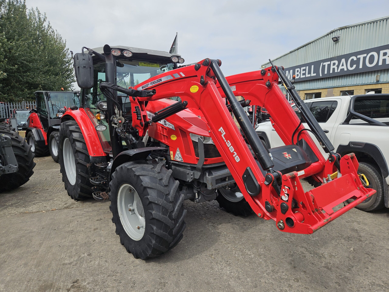 2020 5713S with loader - Трактор: фото 1 2020 5713S with loader - Трактор: фото 1