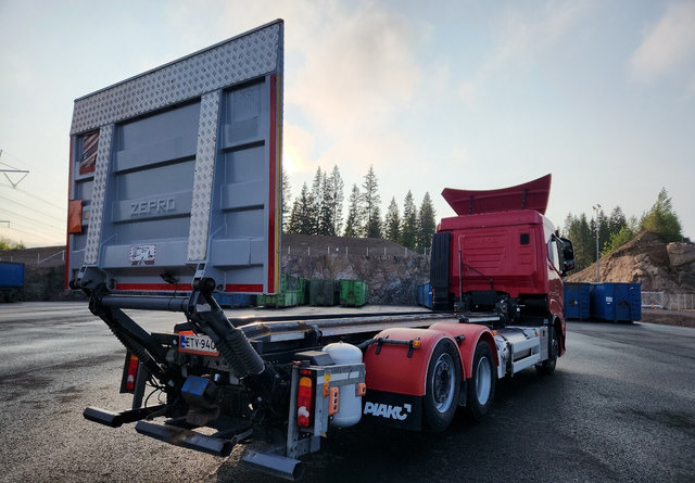IvecoS-Way 6x2 LNG / LBG - Грузовик-шасси: фото 4 IvecoS-Way 6x2 LNG / LBG - Грузовик-шасси: фото 4