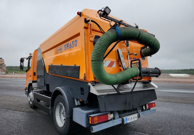 SchmidtSK650 Atego 85kmh/h - Подметально-уборочная машина: фото 3 SchmidtSK650 Atego 85kmh/h - Подметально-уборочная машина: фото 3