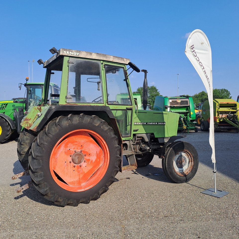 FENDT 303 LS FARMER - Трактор: фото 3 FENDT 303 LS FARMER - Трактор: фото 3