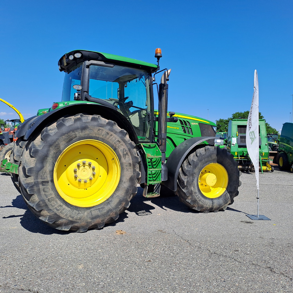 JOHN DEERE 6210R - Трактор: фото 3 JOHN DEERE 6210R - Трактор: фото 3