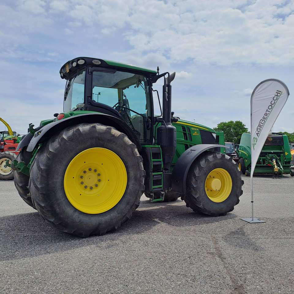 JOHN DEERE 6230R - Трактор: фото 2 JOHN DEERE 6230R - Трактор: фото 2