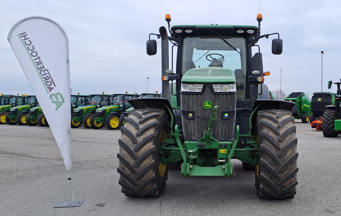 JOHN DEERE 7290R - Трактор: фото 3 JOHN DEERE 7290R - Трактор: фото 3