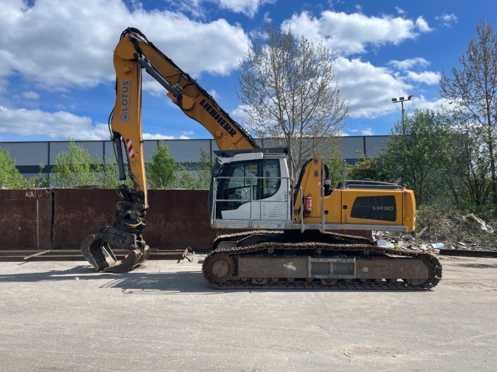 Liebherr LH 30 C Litronic - Перегружатель: фото 1 Liebherr LH 30 C Litronic - Перегружатель: фото 1