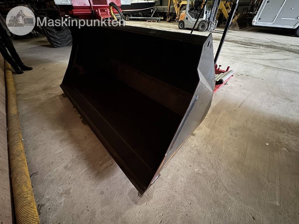 Ålö Universal skopa - Ковш для Строительной техники: фото 1 Ålö Universal skopa - Ковш для Строительной техники: фото 1