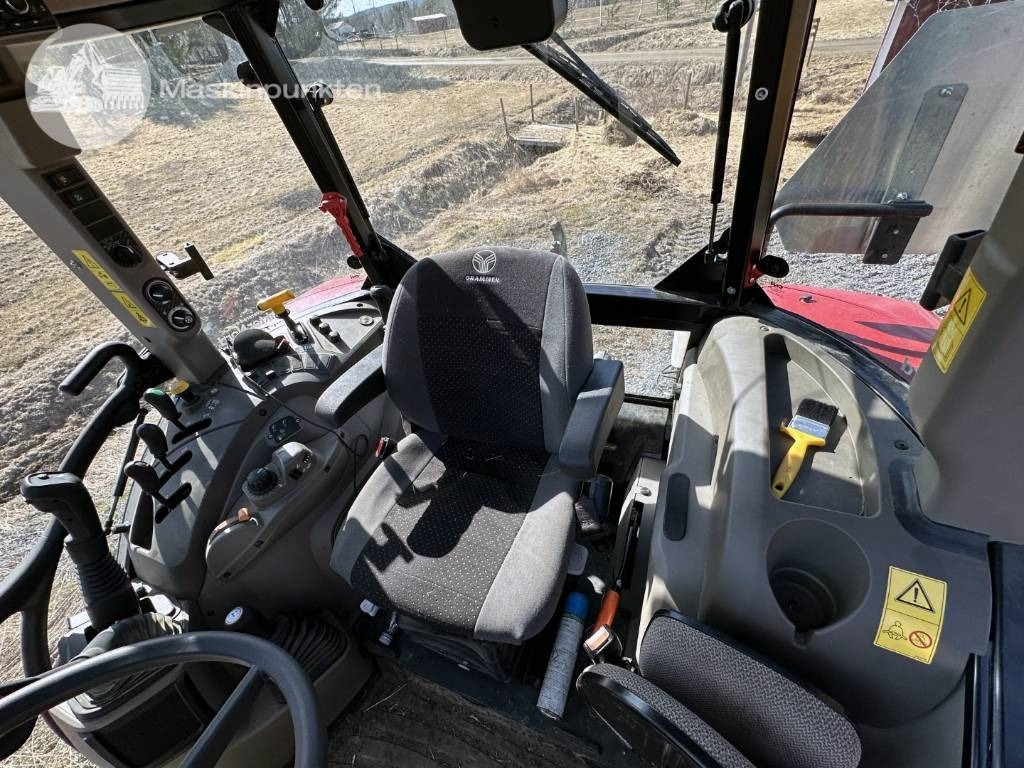 Трактор Case IH Farmall 110 C: фото 50