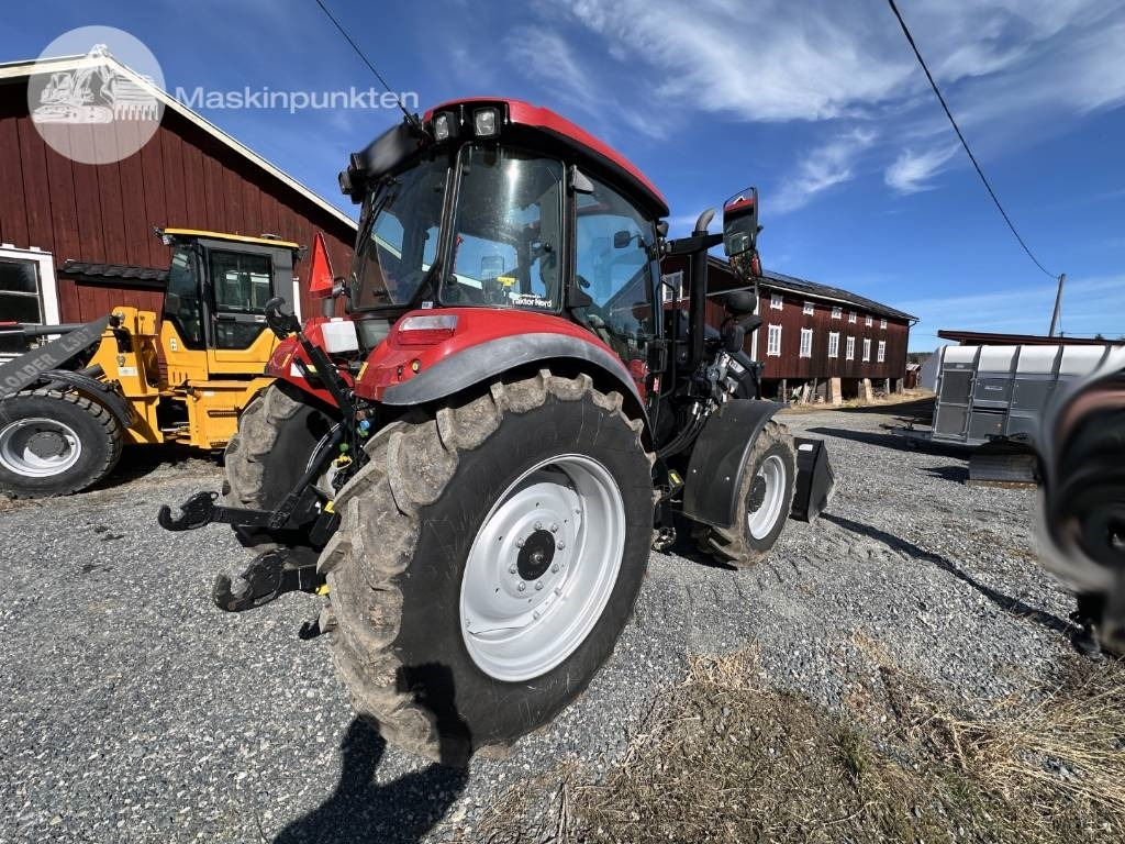 Трактор Case IH Farmall 110 C: фото 6