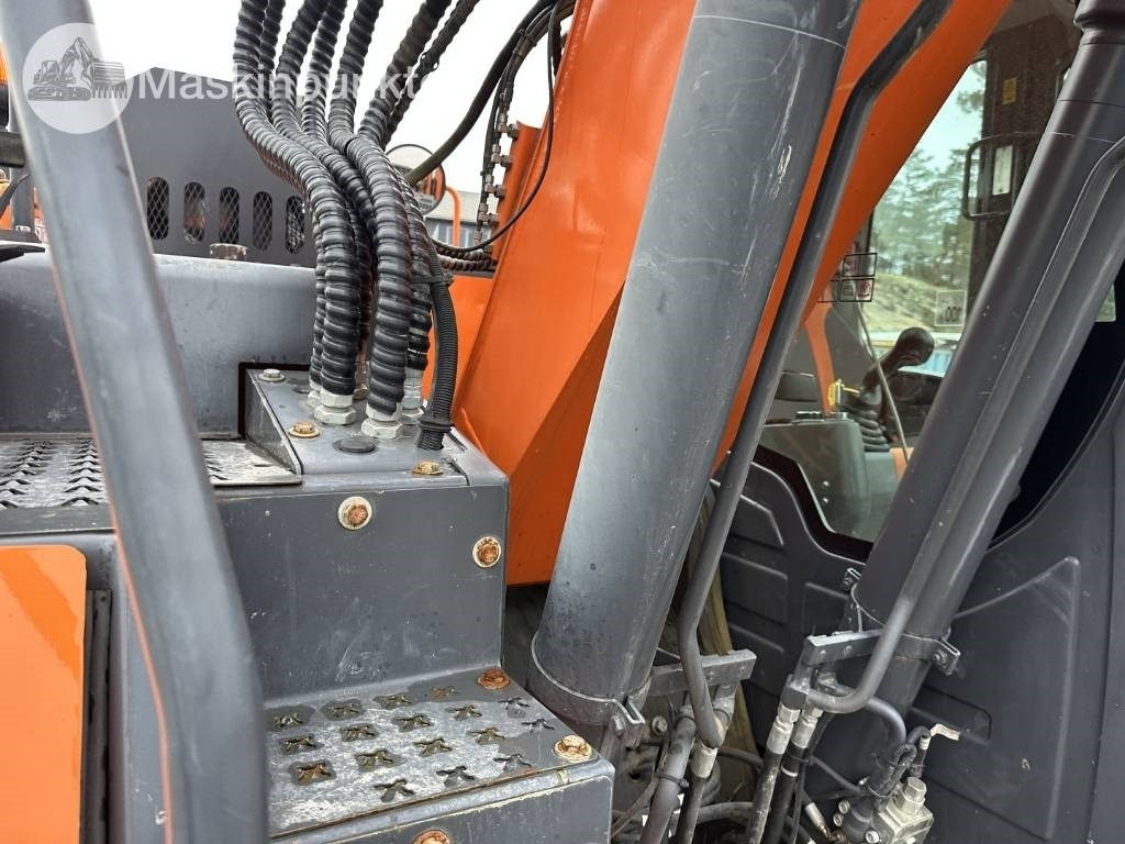 Гусеничный экскаватор Doosan DX 140 LCR-5: фото 34