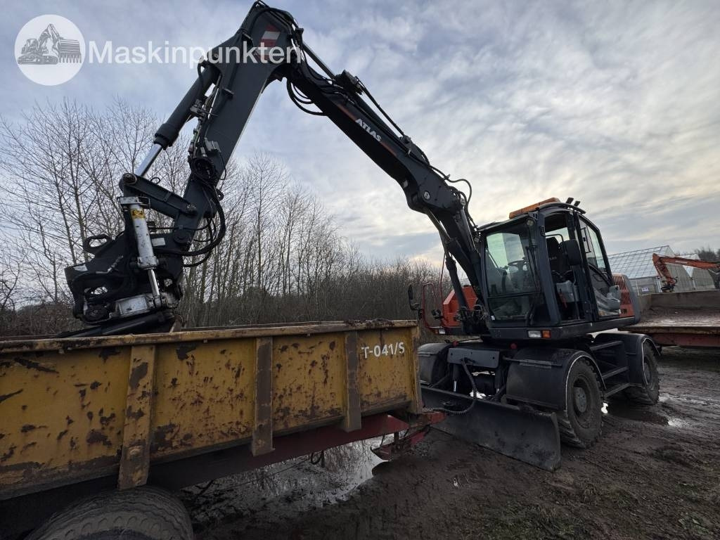 Doosan DX 140 W-3 - Колёсный экскаватор: фото 1 Doosan DX 140 W-3 - Колёсный экскаватор: фото 1