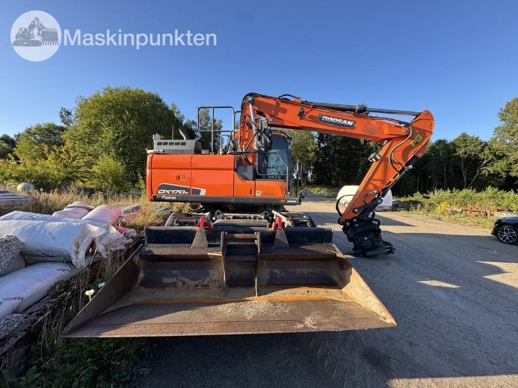 Doosan DX 170 W-5 + Tippvagn + Redskap - Колёсный экскаватор: фото 4 Doosan DX 170 W-5 + Tippvagn + Redskap - Колёсный экскаватор: фото 4