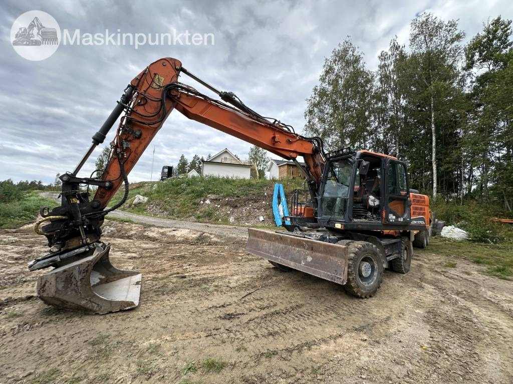 Doosan DX 170 W - Колёсный экскаватор: фото 1 Doosan DX 170 W - Колёсный экскаватор: фото 1