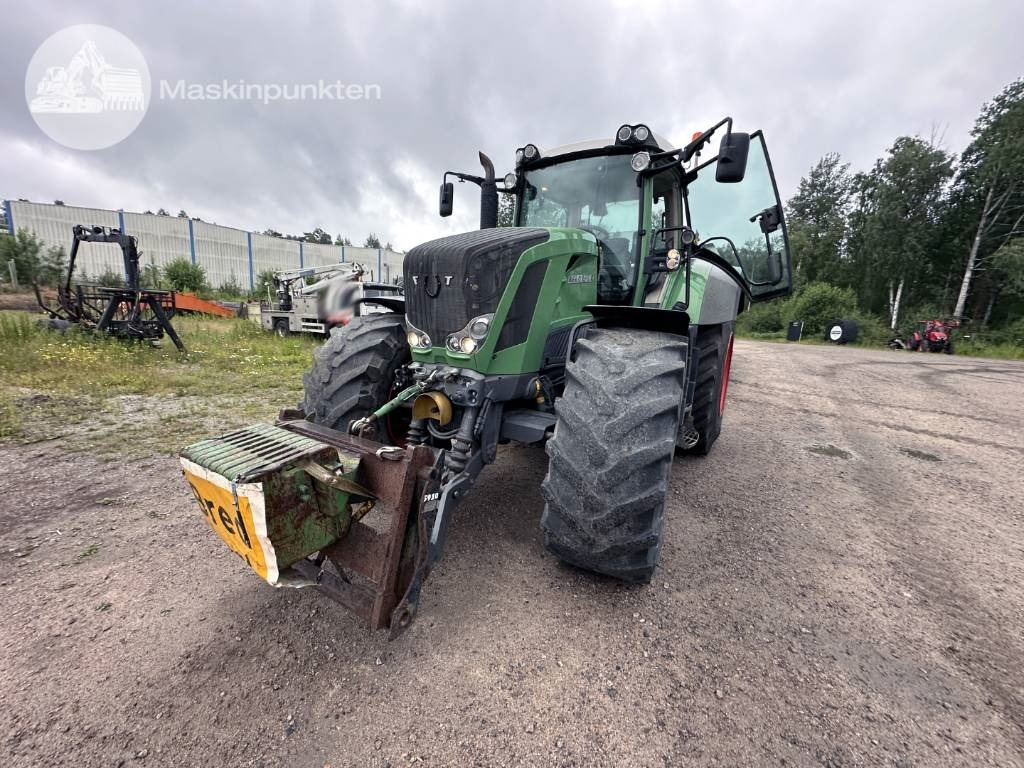 Fendt 824 Vario - Трактор: фото 2 Fendt 824 Vario - Трактор: фото 2